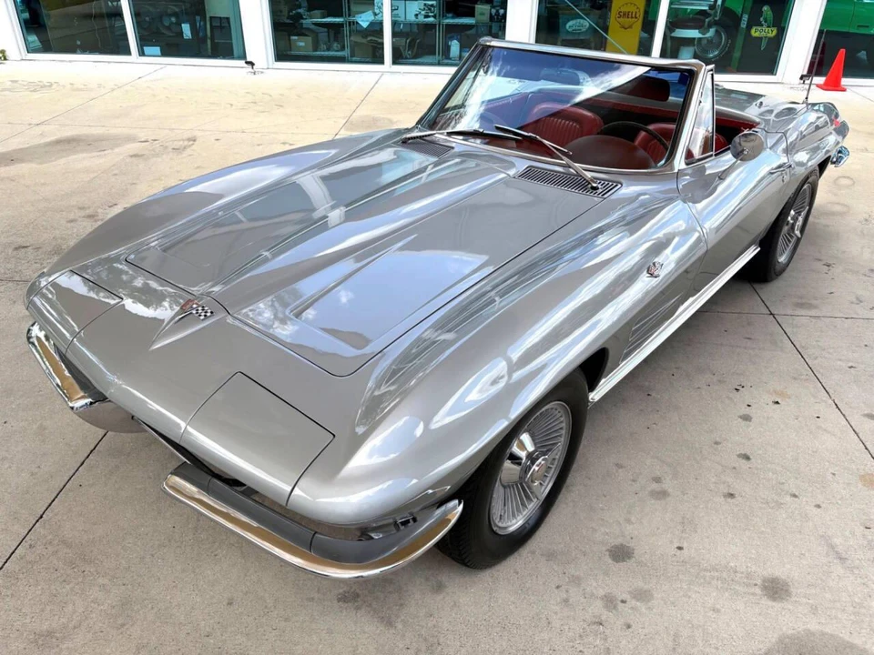 1964 Chevrolet Corvette C2 - Image 21 of 31