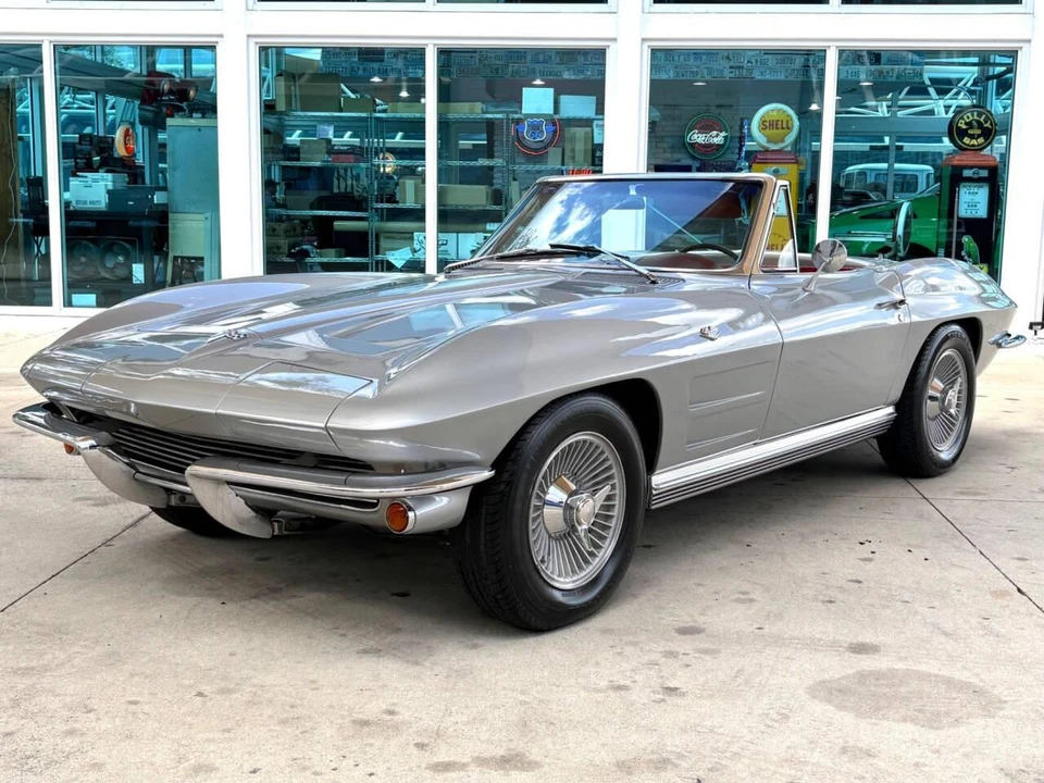 1964 Chevrolet Corvette C2 - Image 12 of 31