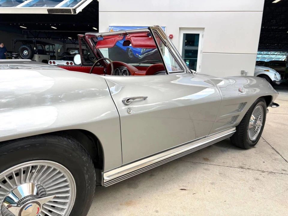1964 Chevrolet Corvette C2 - Image 18 of 31