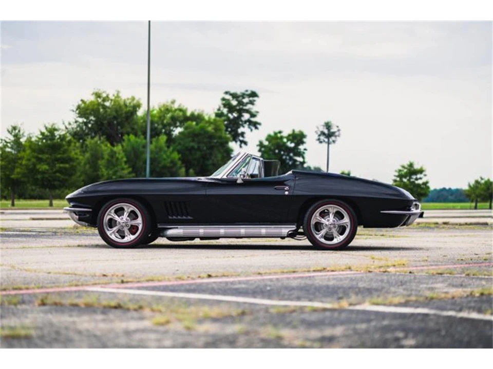 1964 Chevrolet Corvette C2 - Image 17 of 31