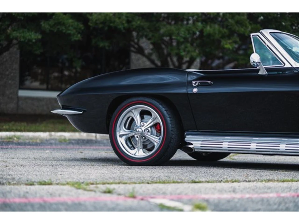 1964 Chevrolet Corvette C2 - Image 15 of 31
