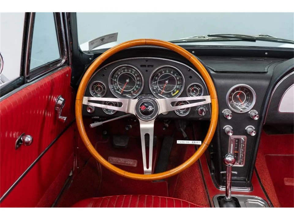 1964 Chevrolet Corvette C2 - Image 11 of 31