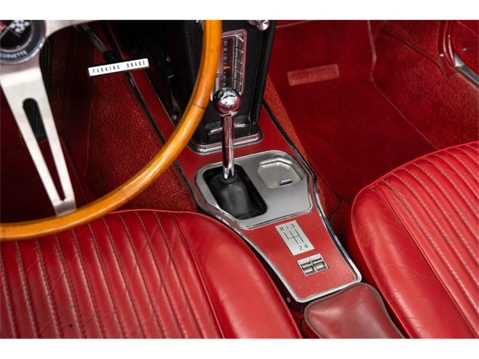 1964 Chevrolet Corvette C2 - Image 16 of 31