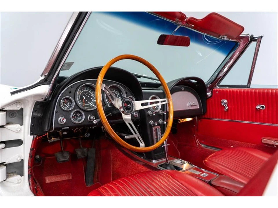 1964 Chevrolet Corvette C2 - Image 12 of 31