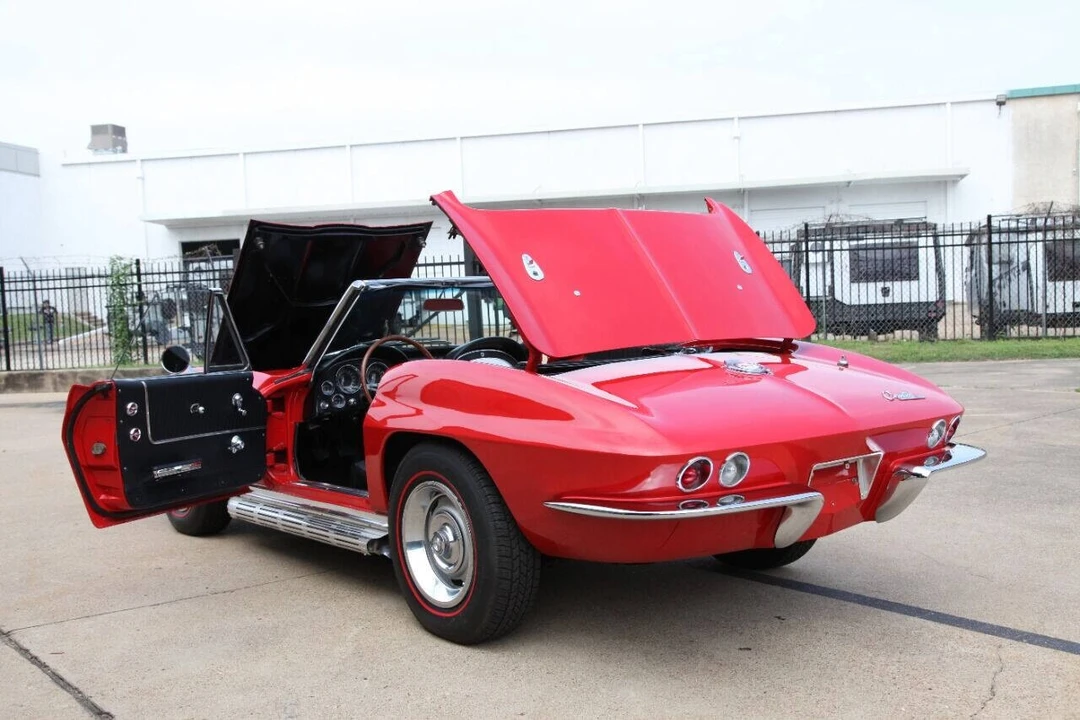 1964 Chevrolet Corvette C2 - Image 19 of 31
