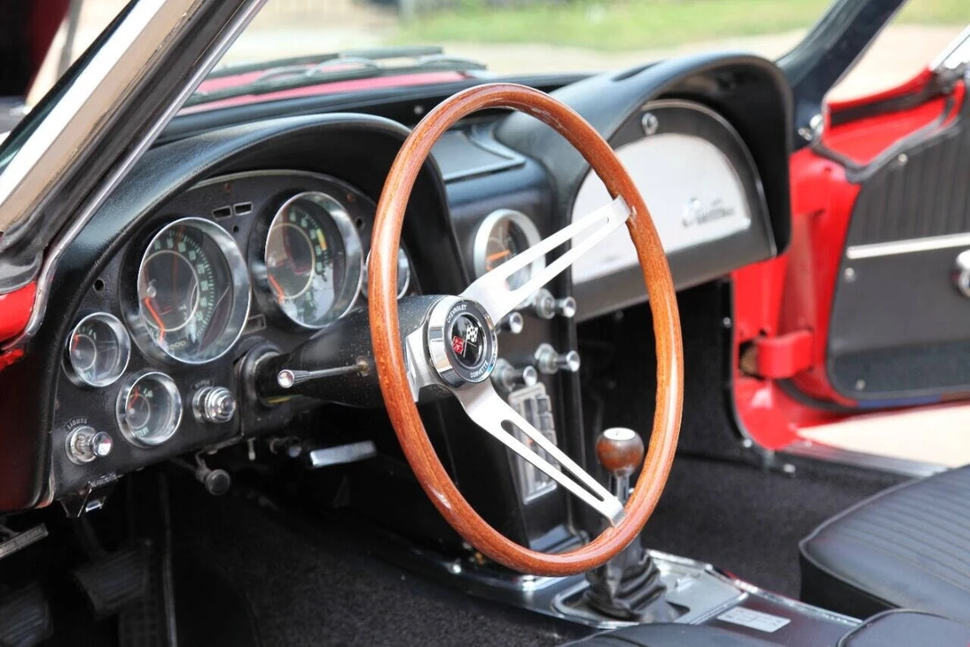 1964 Chevrolet Corvette C2 - Image 30 of 31