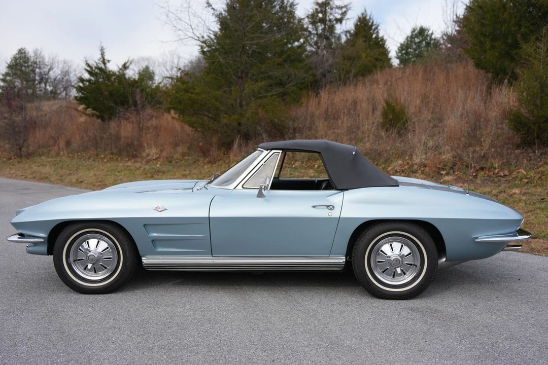 1964 Chevrolet Corvette C2 - Image 11 of 21