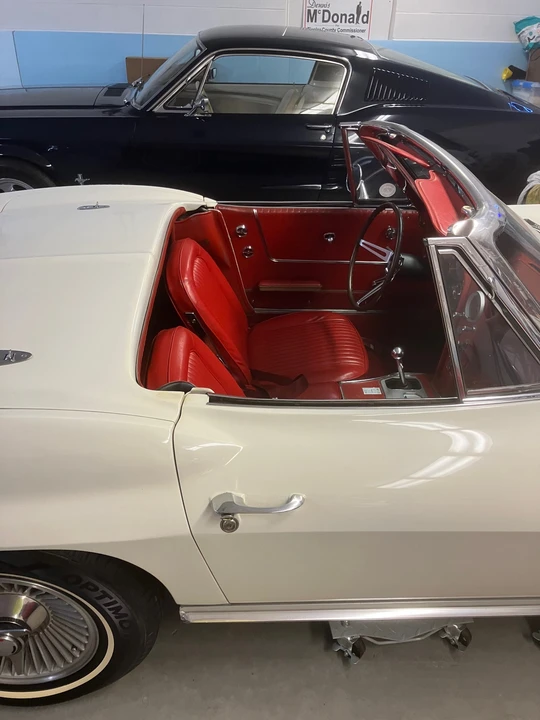 1964 Chevrolet Corvette C2 - Image 5 of 25