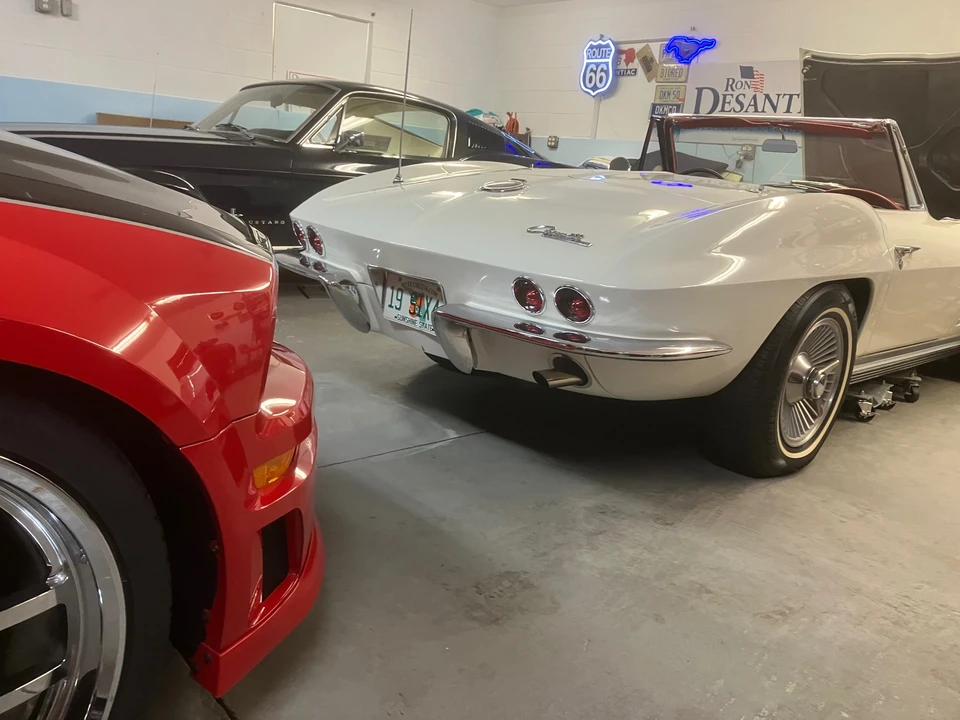 1964 Chevrolet Corvette C2 - Image 2 of 25