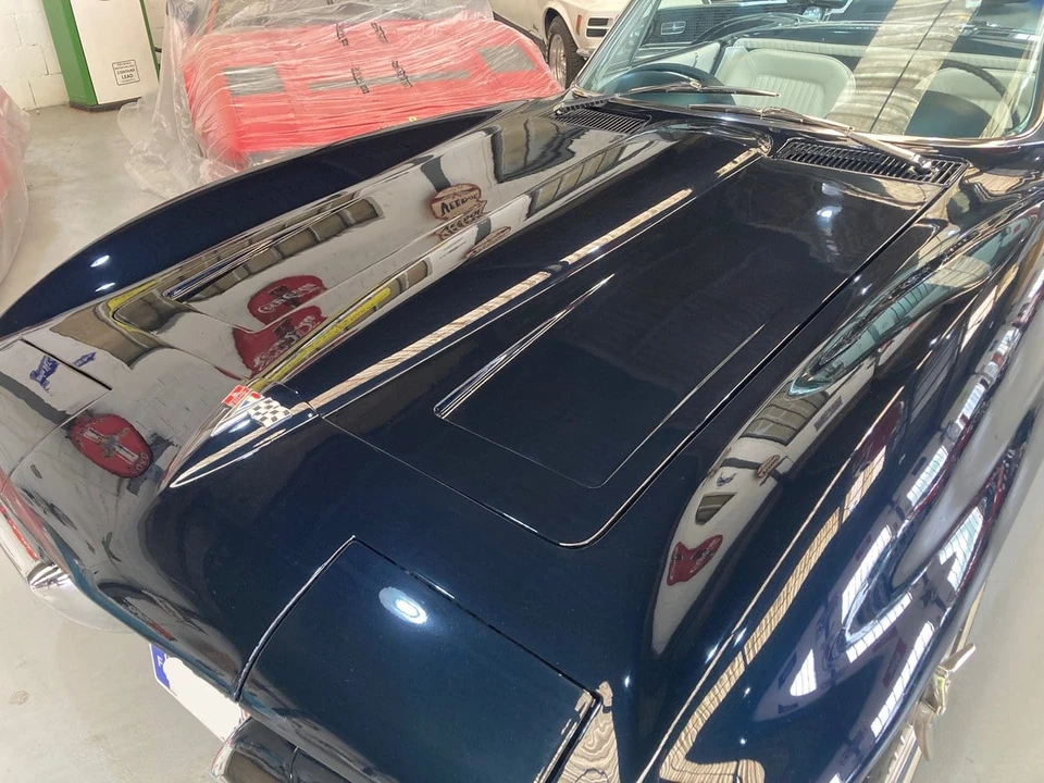1964 Chevrolet Corvette C2 - Image 26 of 31