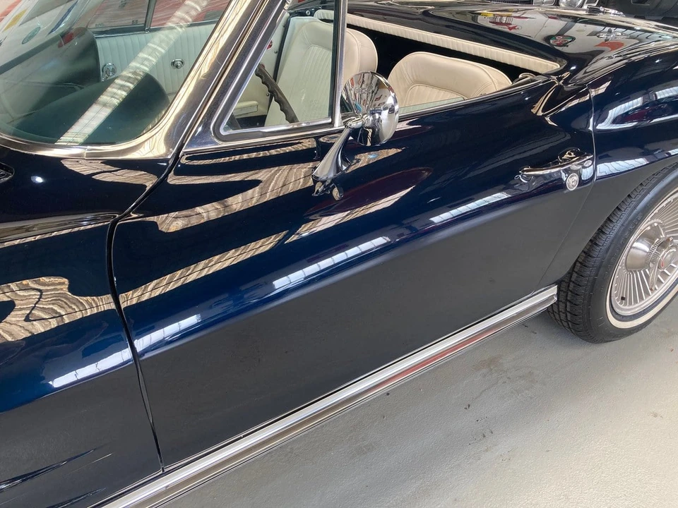 1964 Chevrolet Corvette C2 - Image 30 of 31