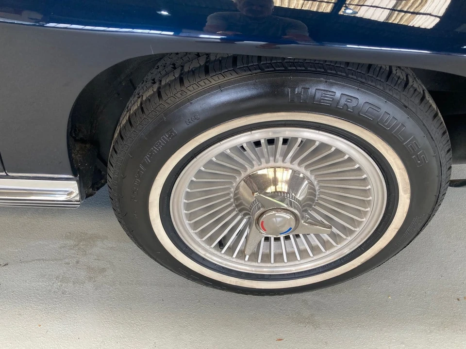 1964 Chevrolet Corvette C2 - Image 10 of 31