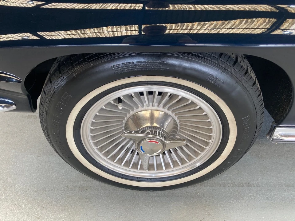 1964 Chevrolet Corvette C2 - Image 11 of 31