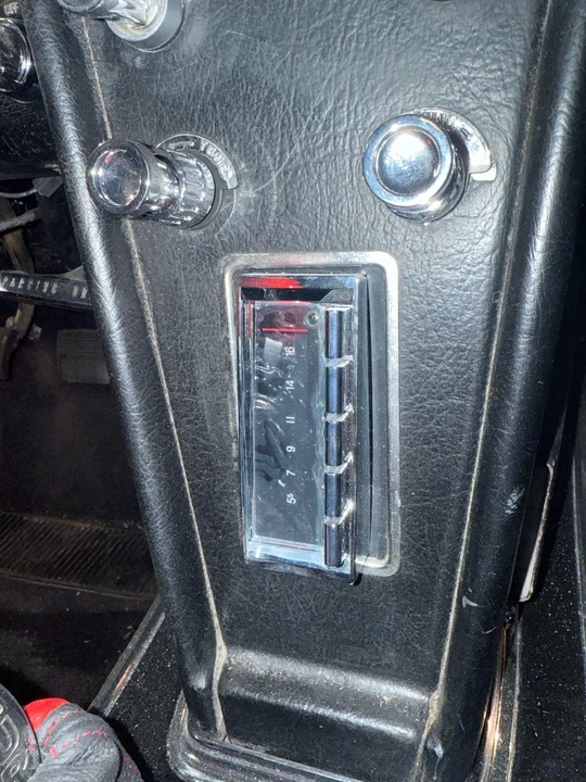 1964 Chevrolet Corvette C2 - Image 10 of 21