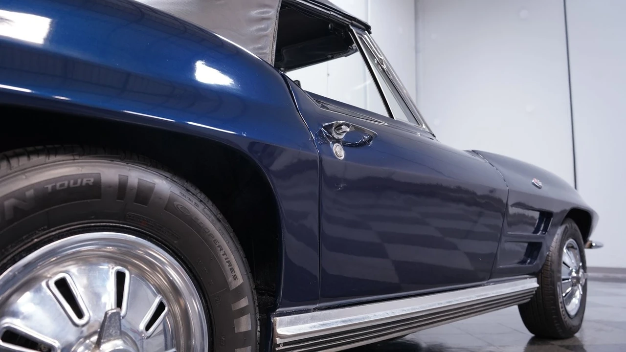 1964 Chevrolet Corvette C2 - Image 26 of 31