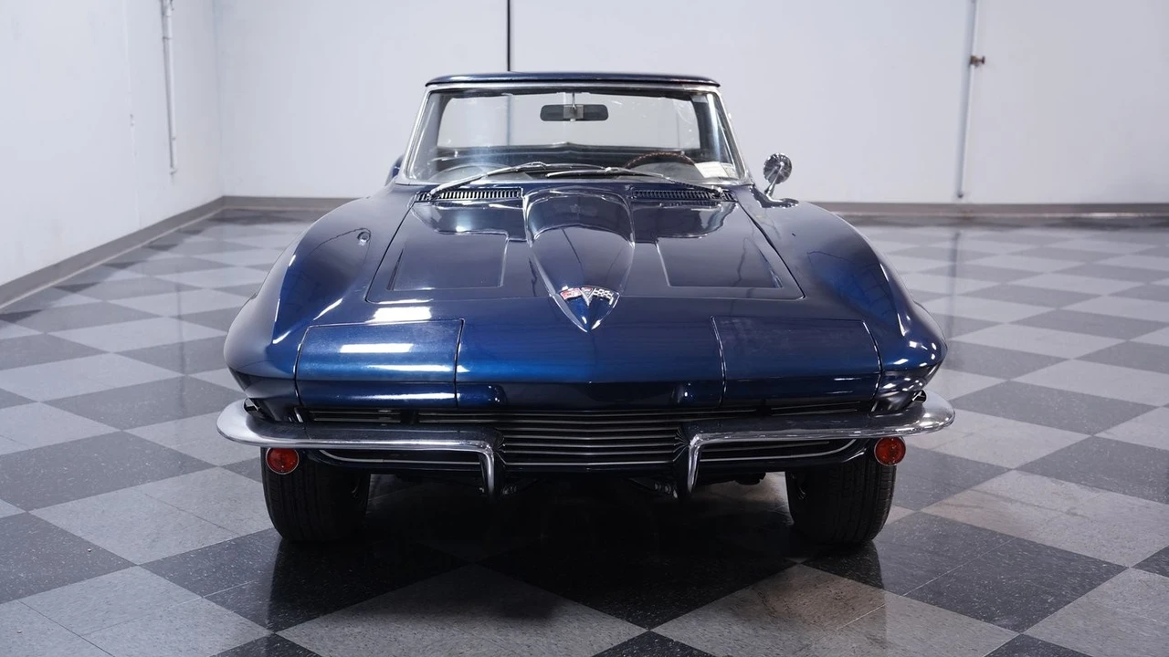 1964 Chevrolet Corvette C2 - Image 16 of 31