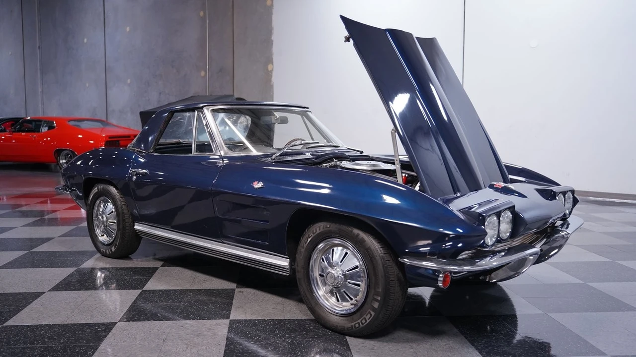 1964 Chevrolet Corvette C2 - Image 29 of 31