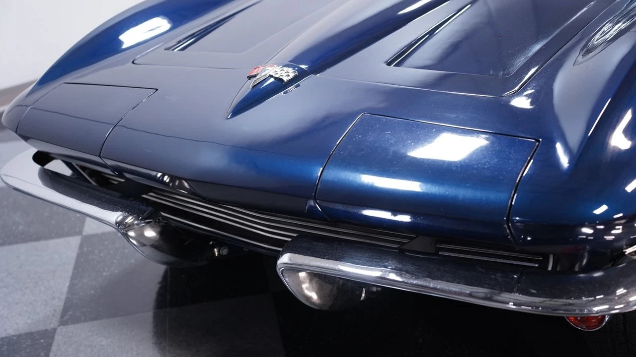 1964 Chevrolet Corvette C2 - Image 18 of 21