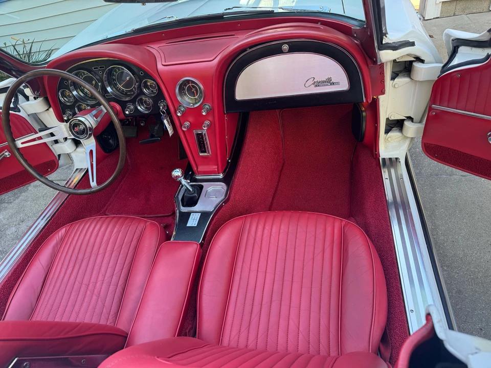 1964 Chevrolet Corvette C2 - Image 23 of 31