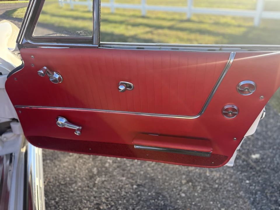 1964 Chevrolet Corvette C2 - Image 29 of 31