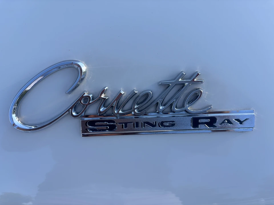 1964 Chevrolet Corvette C2 - Image 16 of 31