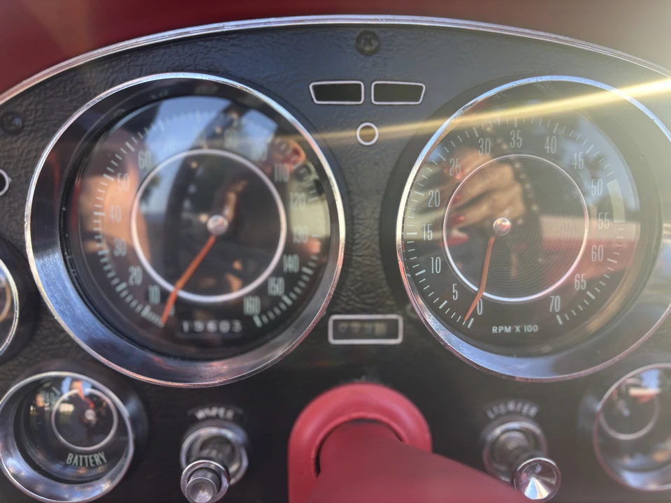 1964 Chevrolet Corvette C2 - Image 26 of 31