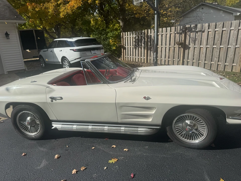 1964 Chevrolet Corvette C2 - Image 11 of 31