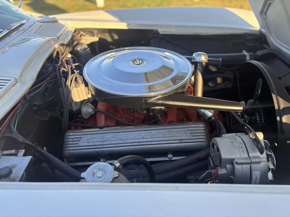 1964 Chevrolet Corvette C2 - Image 3 of 31
