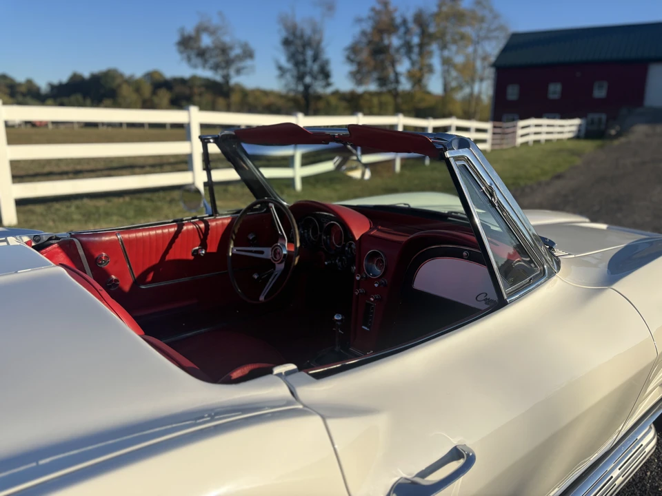1964 Chevrolet Corvette C2 - Image 19 of 31