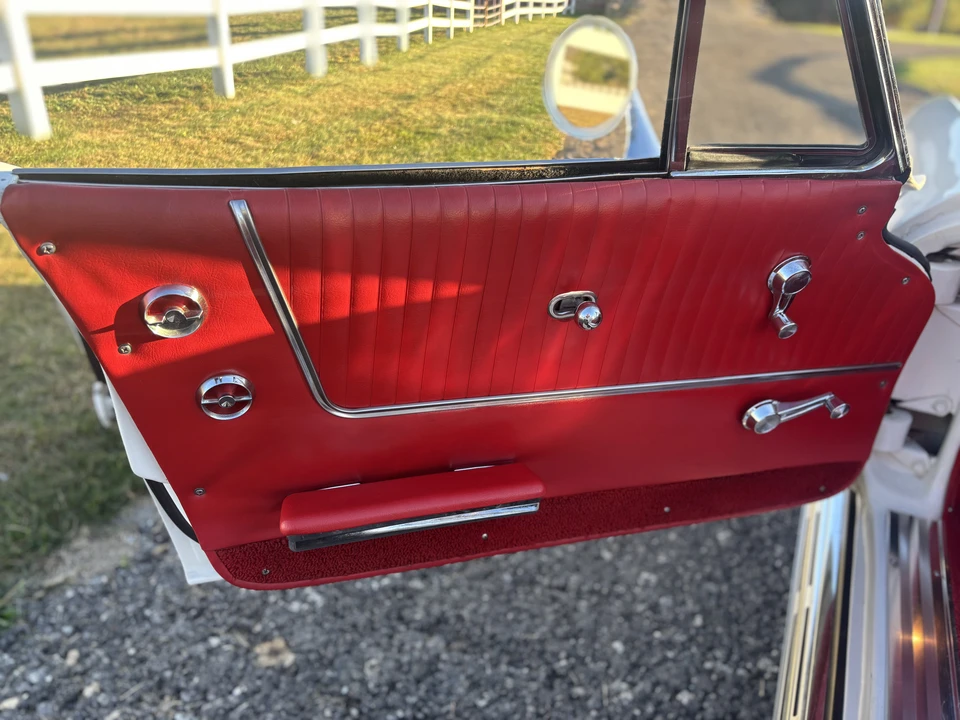 1964 Chevrolet Corvette C2 - Image 20 of 31