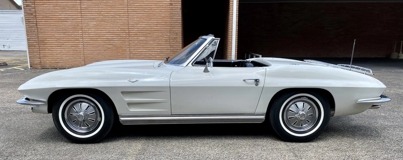 1964 Chevrolet Corvette C2 - Image 9 of 31