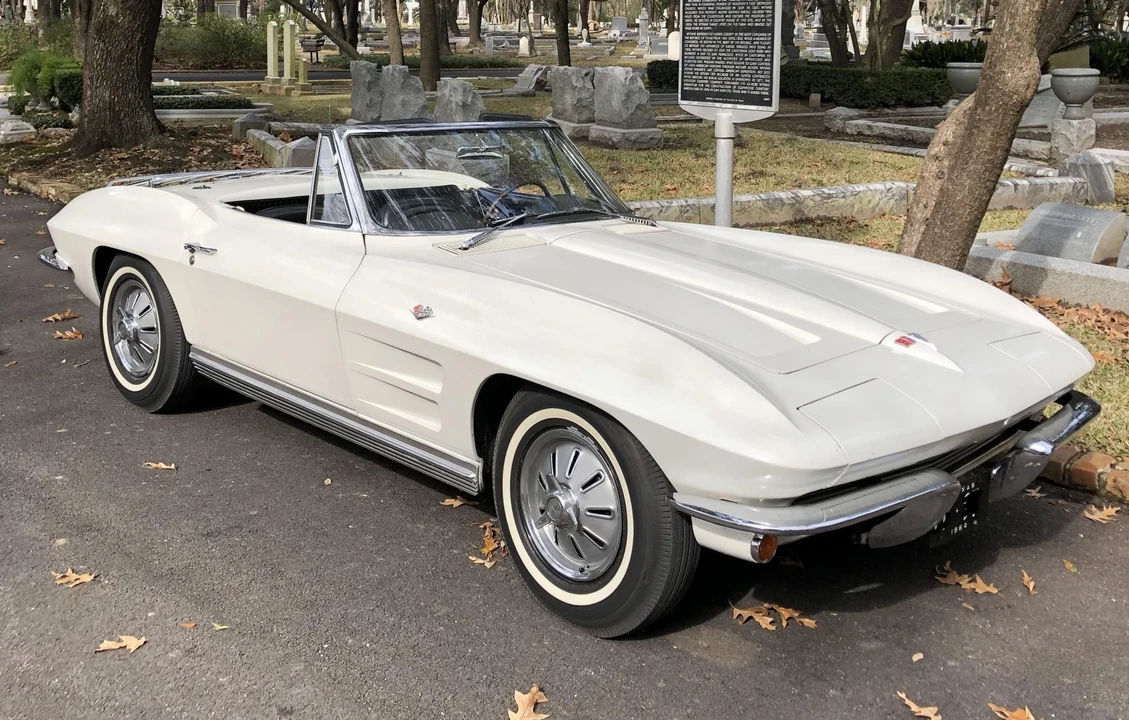 1964 Chevrolet Corvette C2 - Image 5 of 31