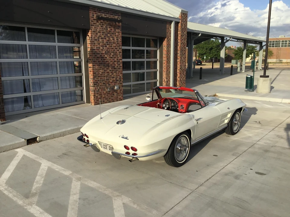 1964 Chevrolet Corvette C2 - Image 9 of 31