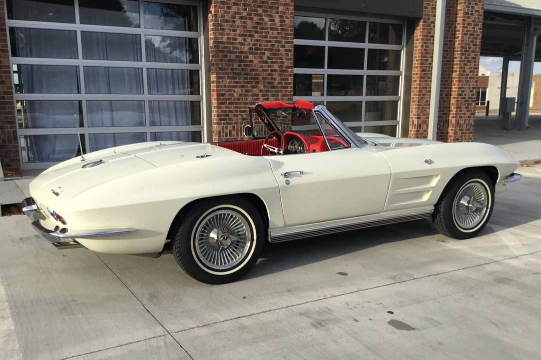 1964 Chevrolet Corvette C2 - Image 10 of 31