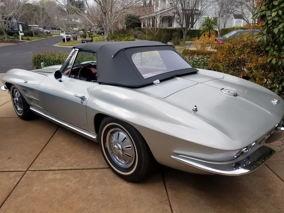 1964 Chevrolet Corvette C2 - Image 27 of 31
