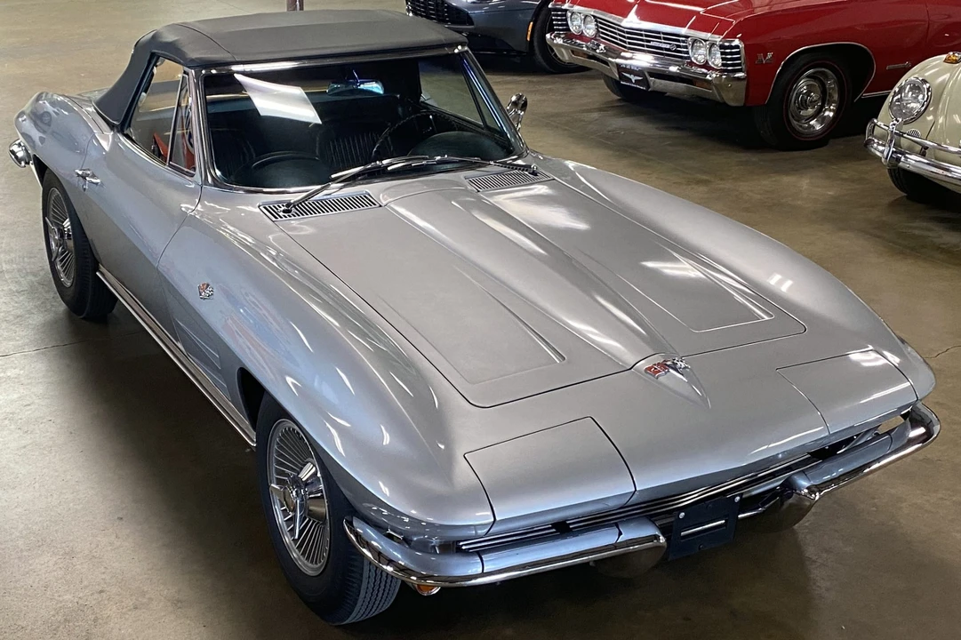 1964 Chevrolet Corvette C2 - Image 24 of 31