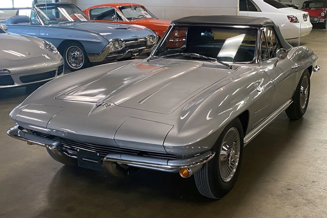 1964 Chevrolet Corvette C2 - Image 11 of 31