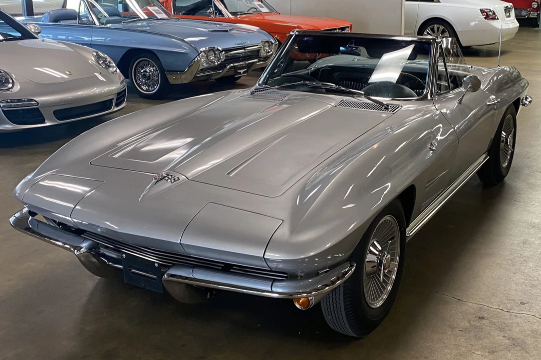 1964 Chevrolet Corvette C2 - Image 5 of 31