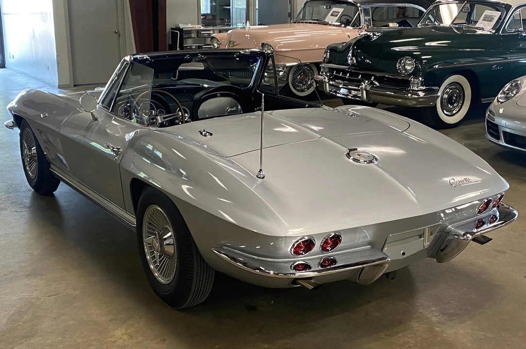 1964 Chevrolet Corvette C2 - Image 7 of 31