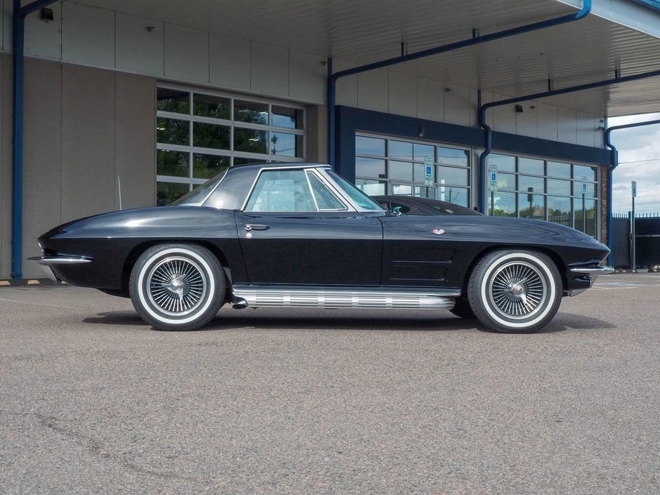1964 Chevrolet Corvette C2 - Image 13 of 31