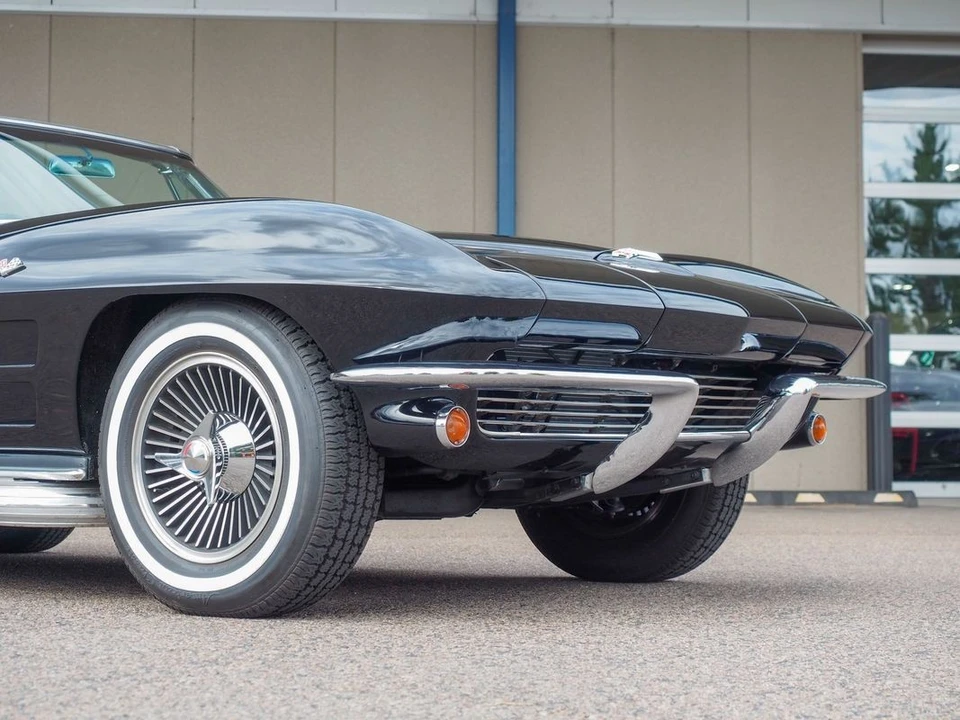 1964 Chevrolet Corvette C2 - Image 6 of 31