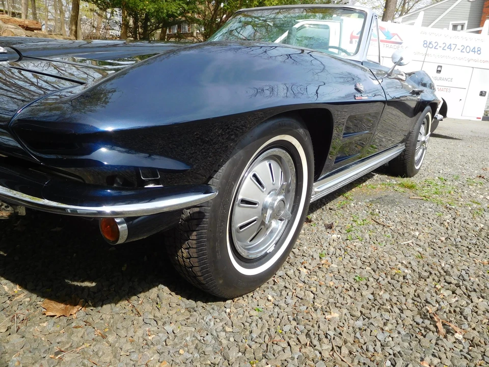 1964 Chevrolet Corvette C2 - Image 18 of 31