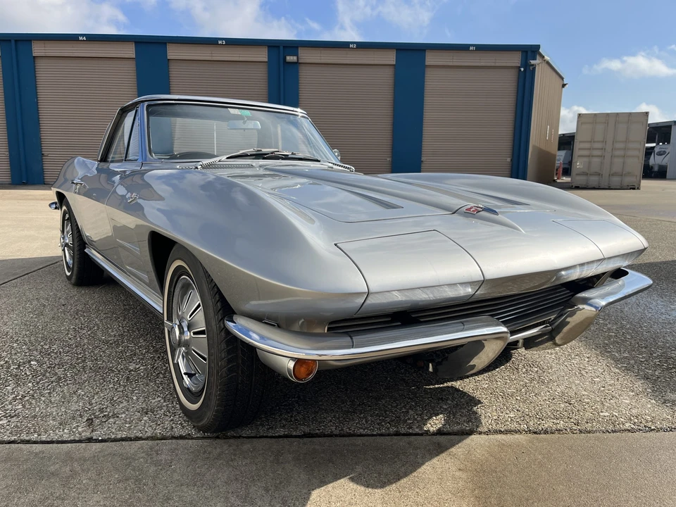 1964 Chevrolet Corvette C2 - Image 10 of 31