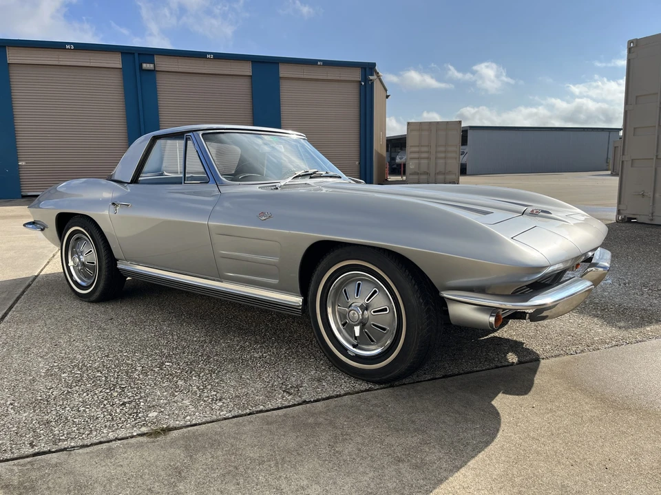 1964 Chevrolet Corvette C2 - Image 9 of 31