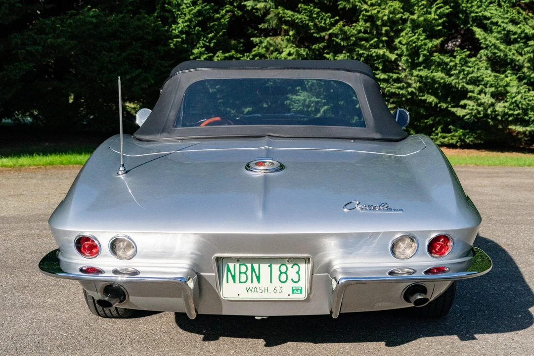 1964 Chevrolet Corvette C2 - Image 17 of 31