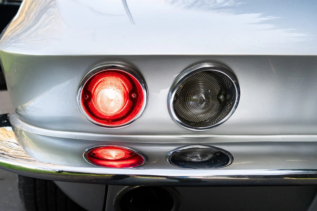 1964 Chevrolet Corvette C2 - Image 30 of 31