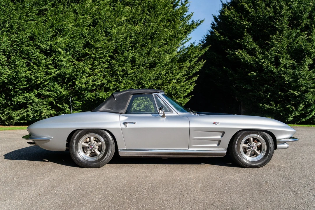 1964 Chevrolet Corvette C2 - Image 15 of 31