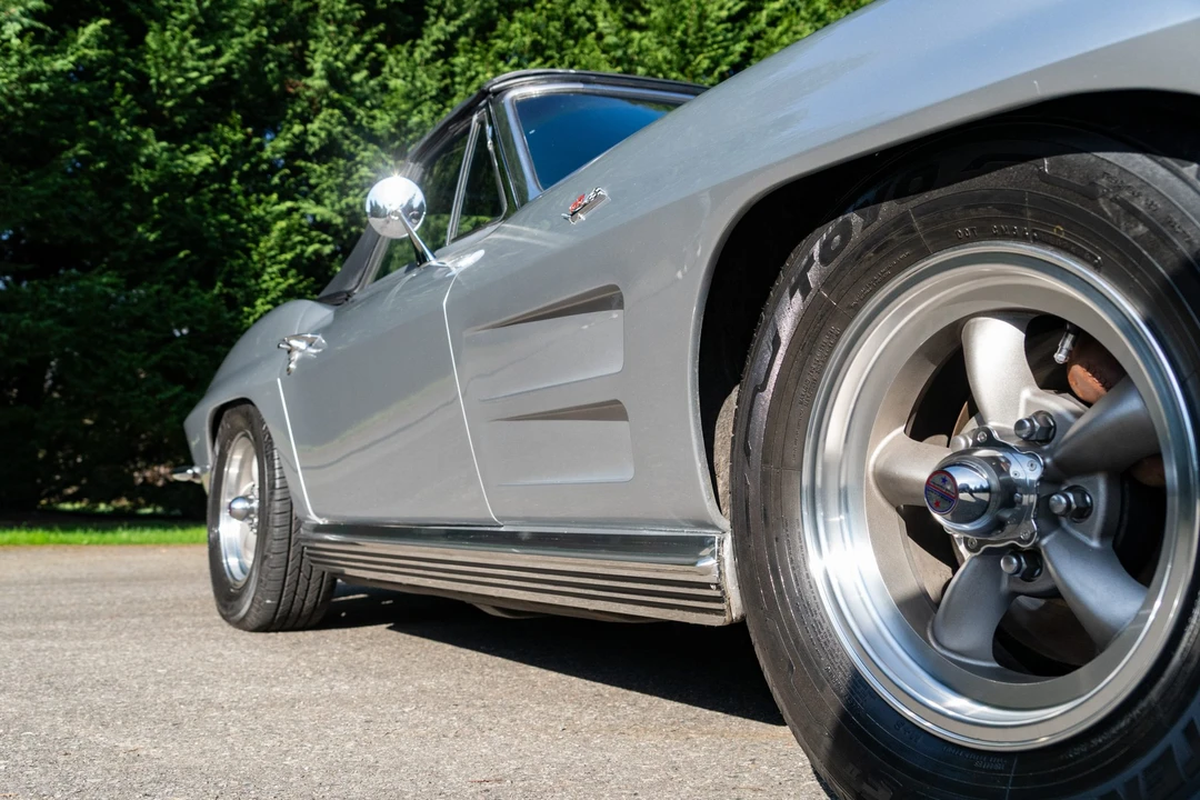 1964 Chevrolet Corvette C2 - Image 23 of 31