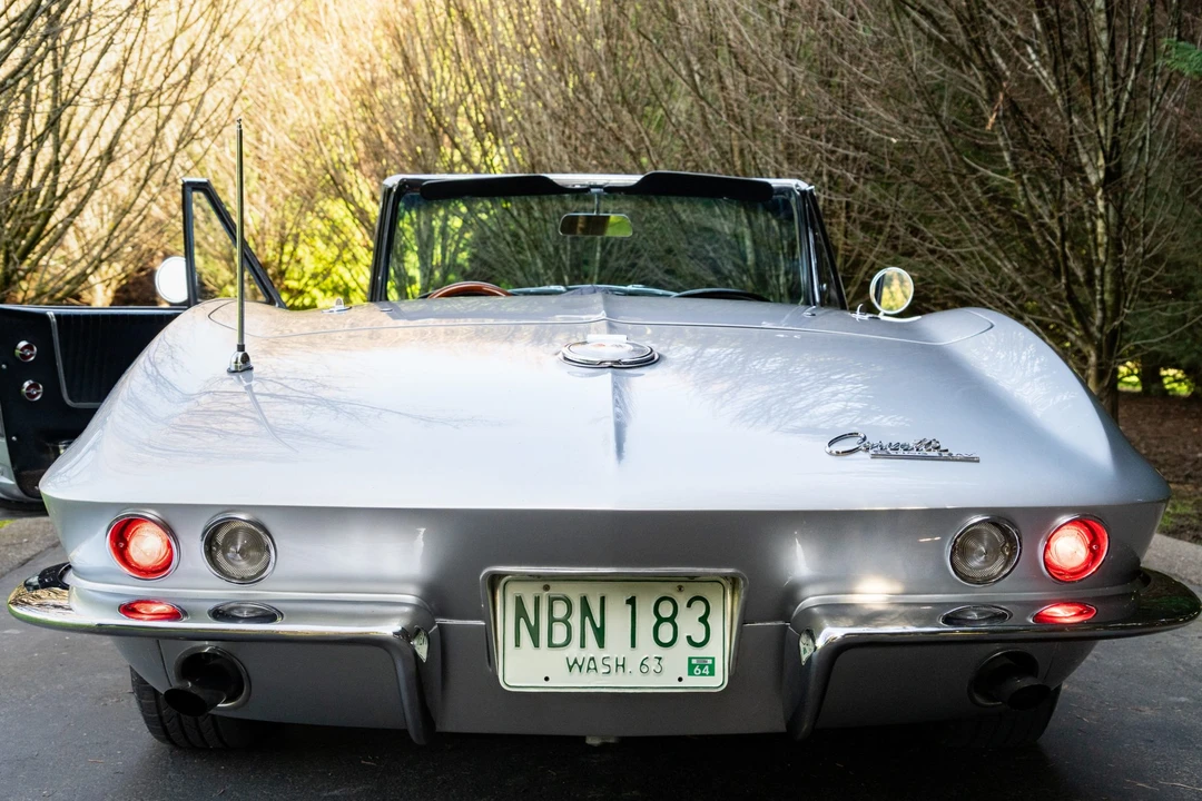 1964 Chevrolet Corvette C2 - Image 25 of 31