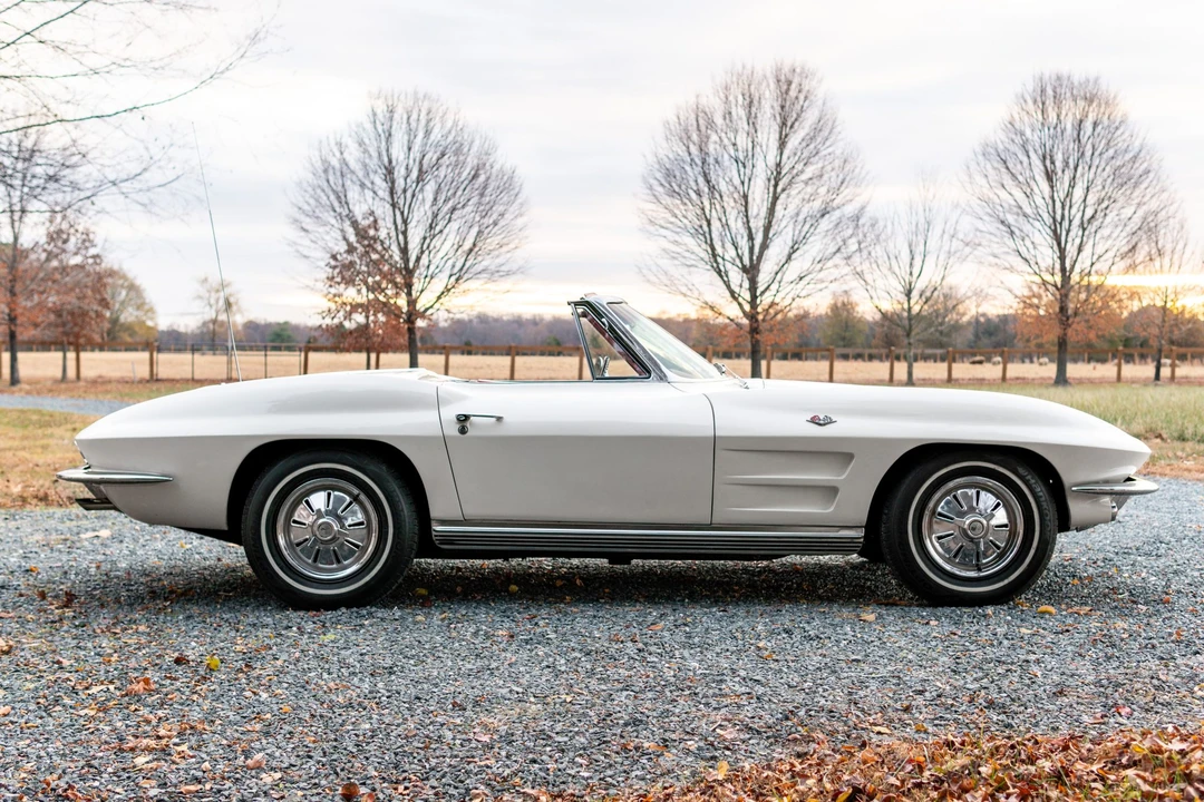 1964 Chevrolet Corvette C2 - Image 4 of 31